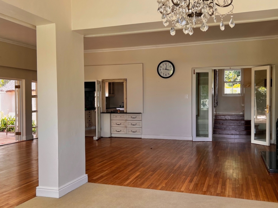 8 Bedroom Property for Sale in Raithby Western Cape